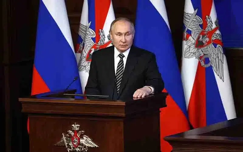 Владимир Путин принял участие в ежегодном расширенном заседании коллегии Минобороны